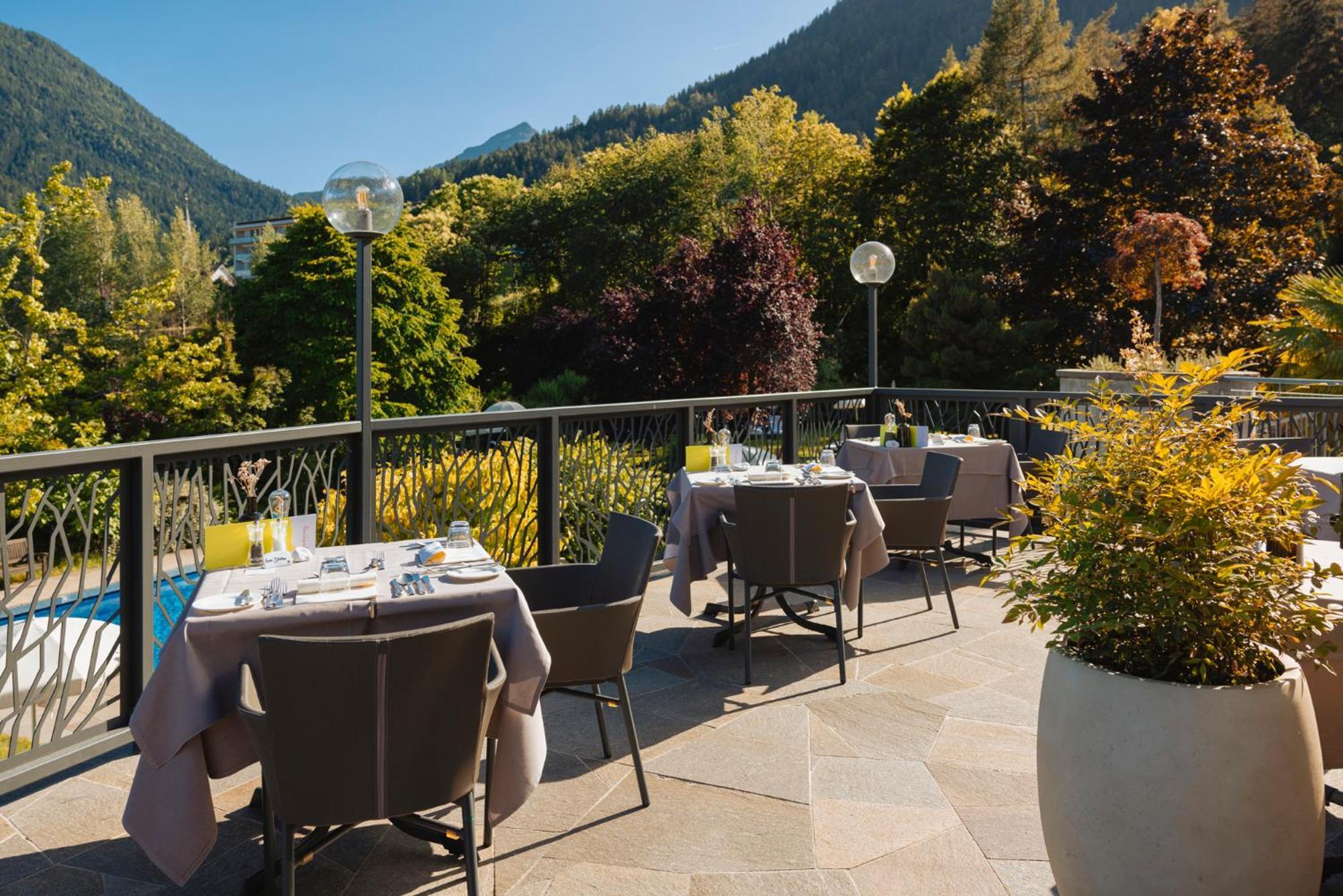 Der Waldhof Otel Vollan Dış mekan fotoğraf