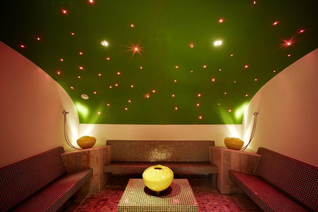 Der Waldhof Otel Vollan Dış mekan fotoğraf
